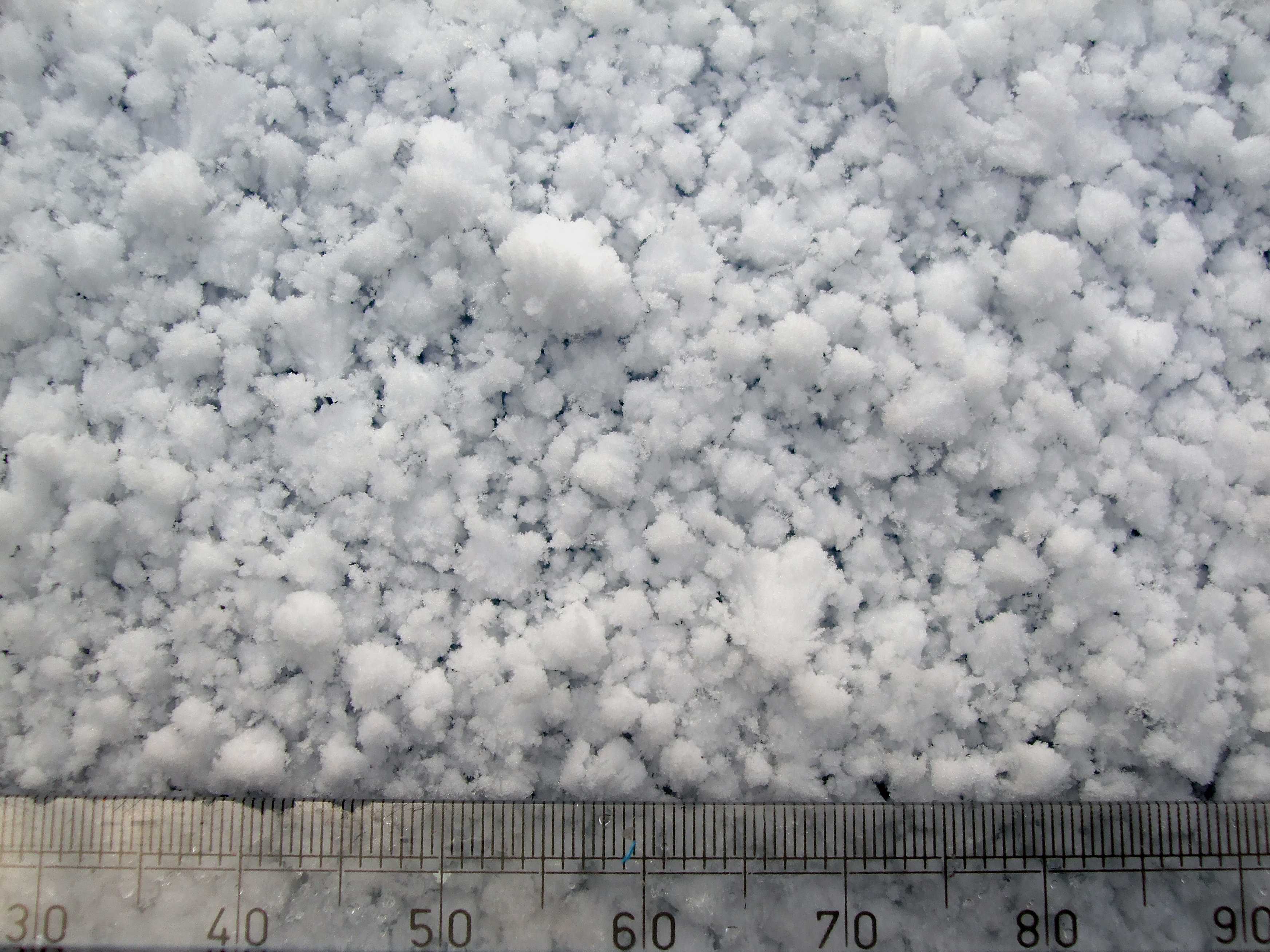 Snow Pellets International Cloud Atlas