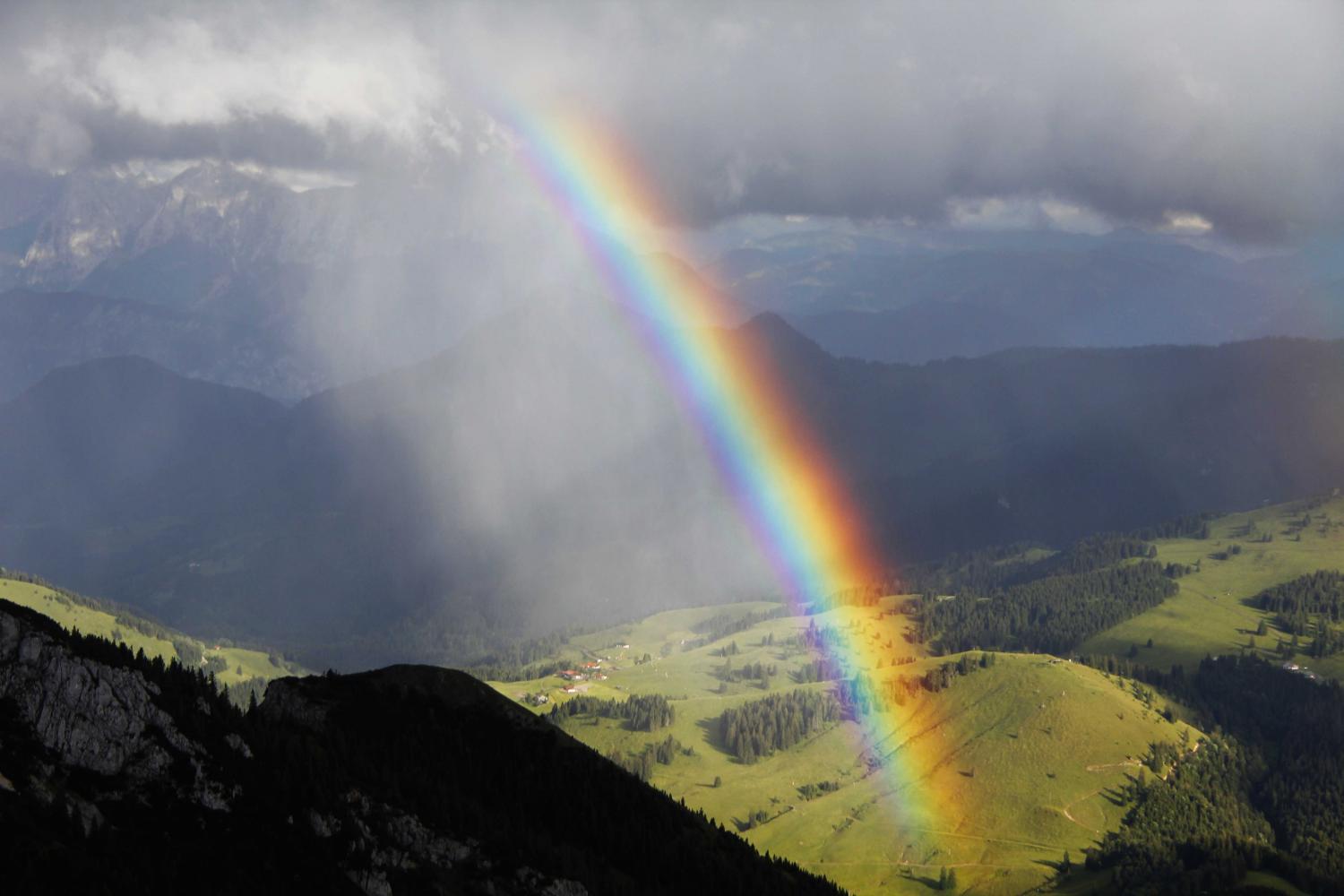 Reflection rainbow  International Cloud Atlas