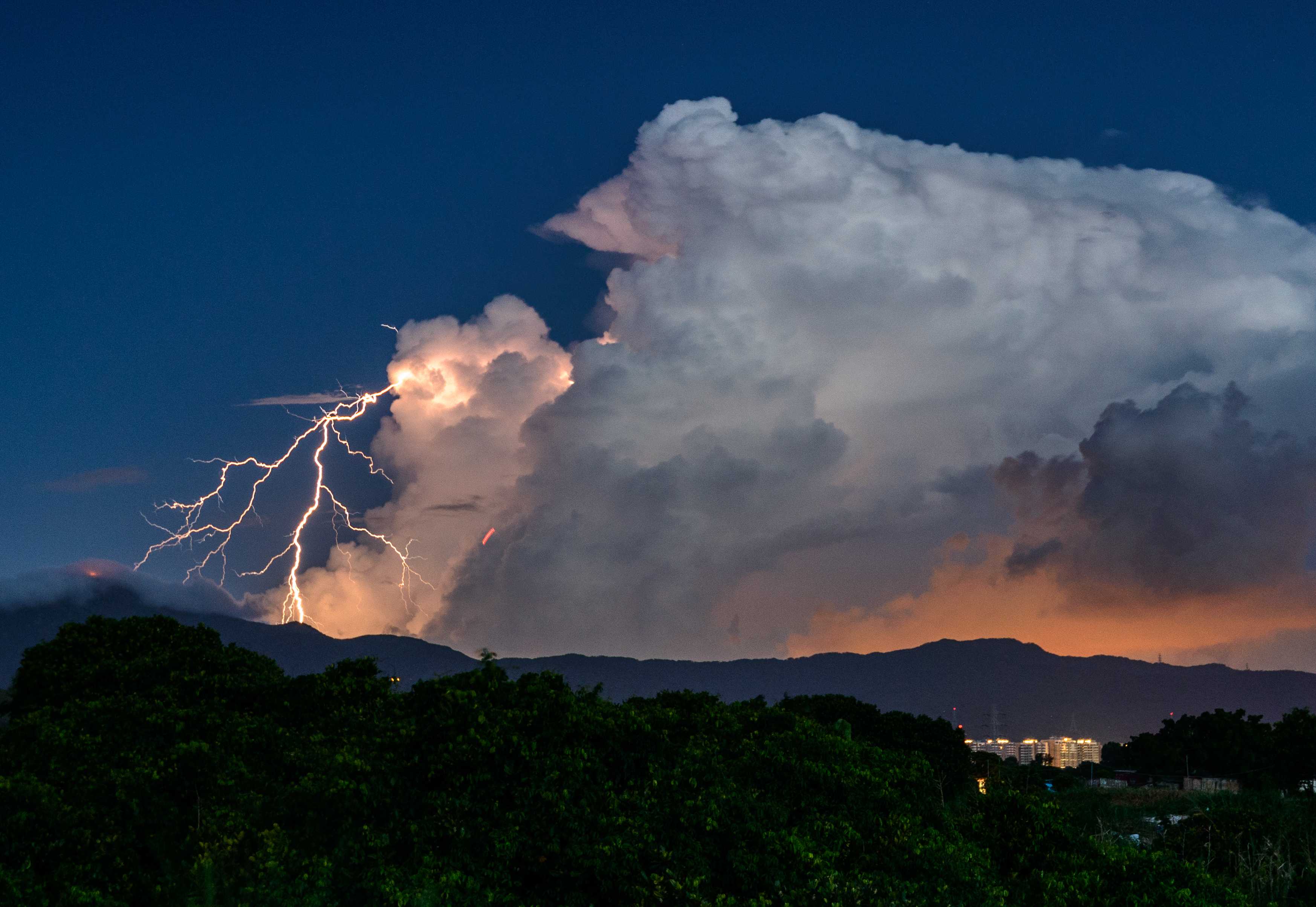 thunderstorm clouds